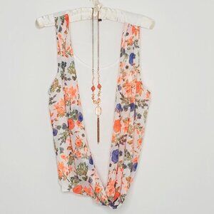 Gal Boss Floral Top with Necklace Size XL (Juniors)